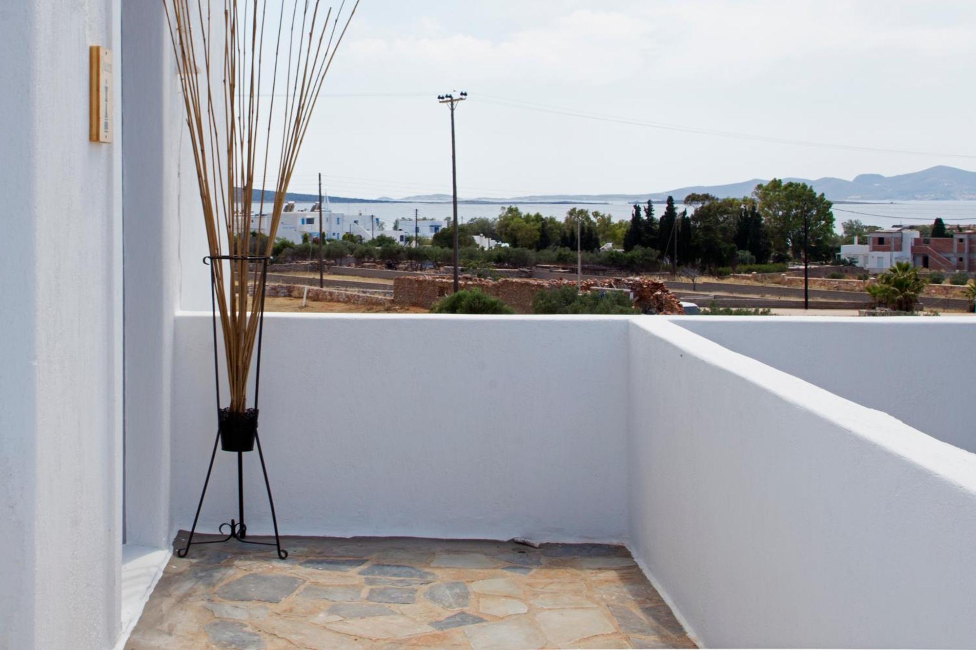 Paros King Aparthotel อลิกิ ภายนอก รูปภาพ