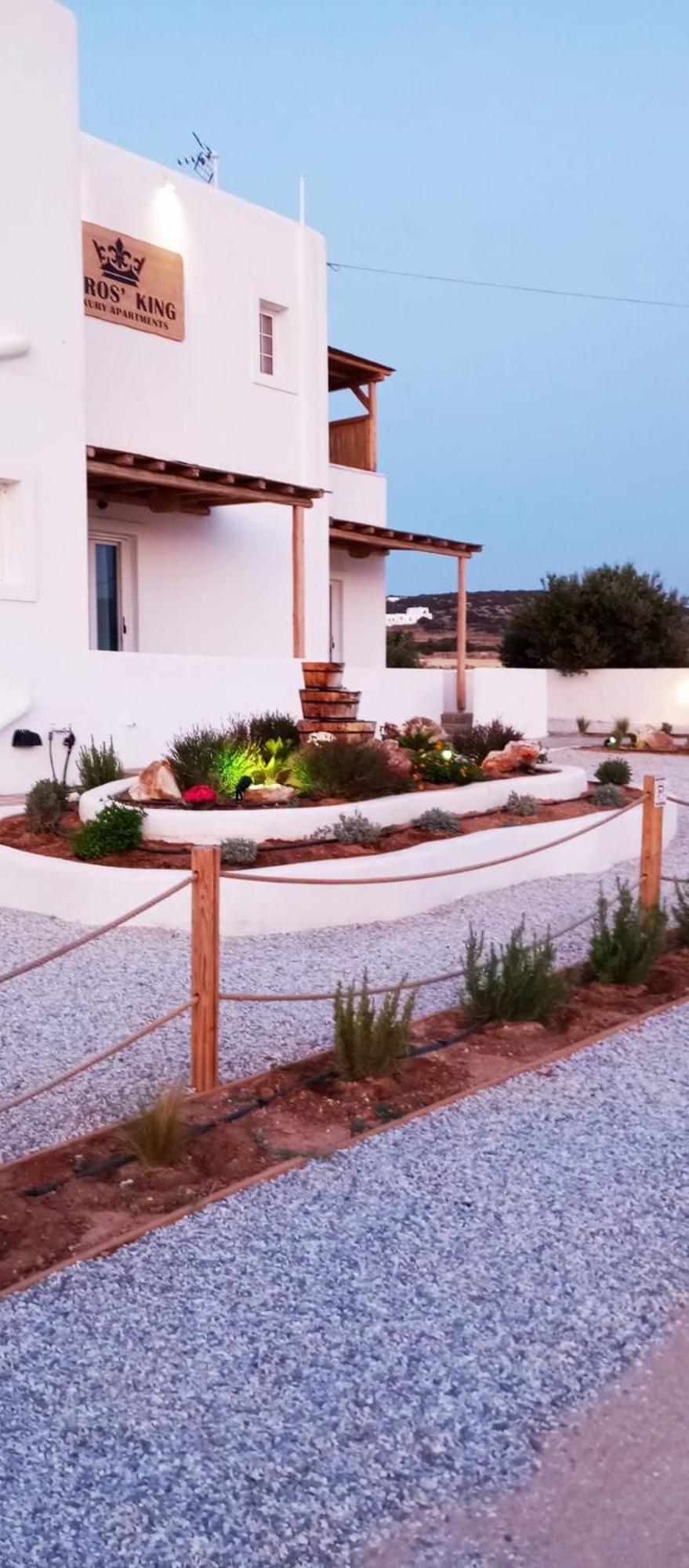 Paros King Aparthotel อลิกิ ภายนอก รูปภาพ